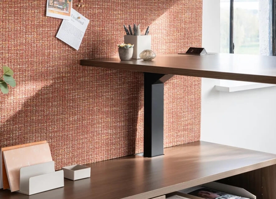 L shape single office close up