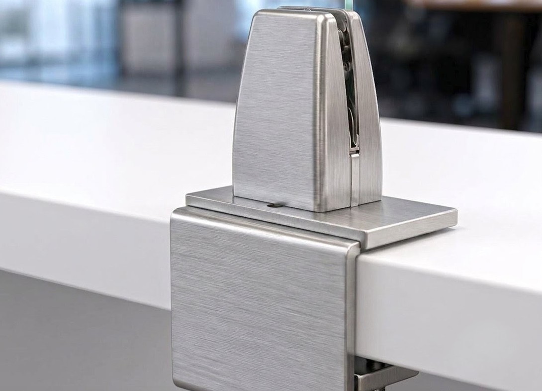 Standard brackets for desk mounted screen PET24H